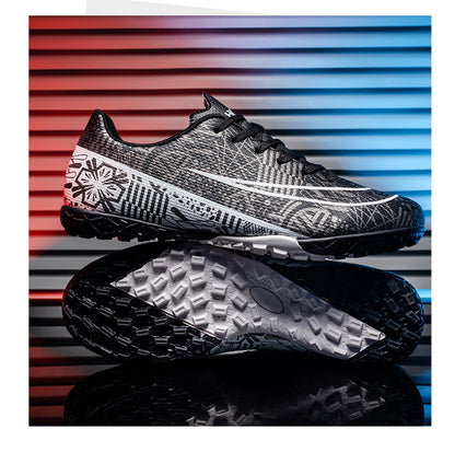 Men's Low-Top Soccer Cleats for Kids and Adults
